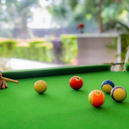 Narmada Hills Resort Godarpura Buitenkant foto
