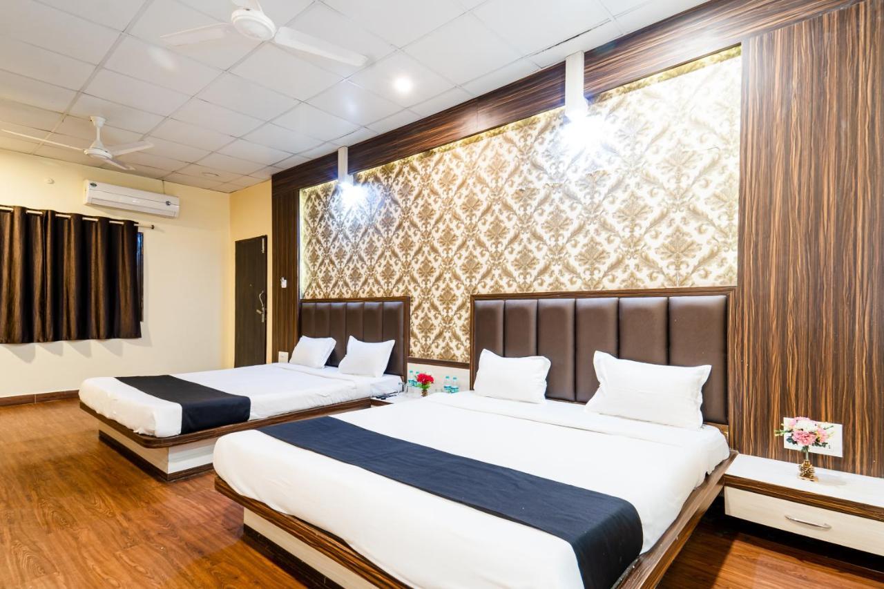 Narmada Hills Resort Godarpura Buitenkant foto